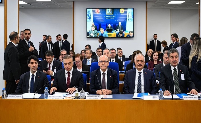 Bakan Şimşek 2026 bütçesini sundu: Vergi yükümüz uluslararası kıyaslamalara göre yüksek değil