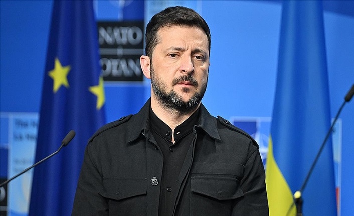 Ukrayna ve ABD müzakere masasında: Zelenski, NATO hedefinden vazgeçebileceklerini söyledi