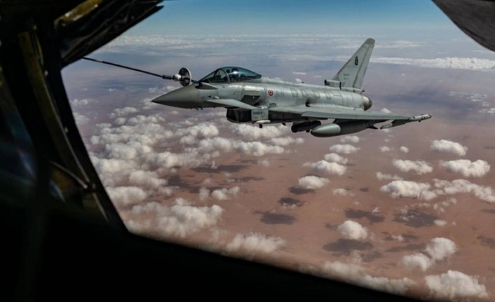 ABD sonrası İngilizler de İran'da sahnede: Britanya, Washington'a destek için Eurofighterları gönderdi