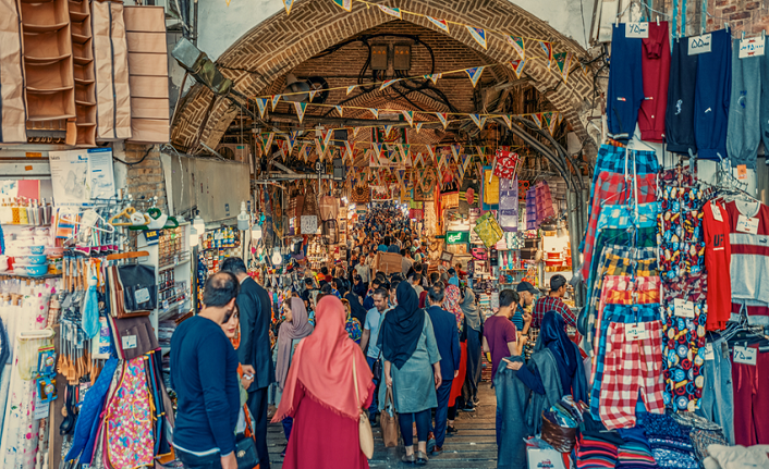 İran Devrimi'nde de belirleyici olmuştu: Tahran'da protestoların başladığı tarihi çarşı