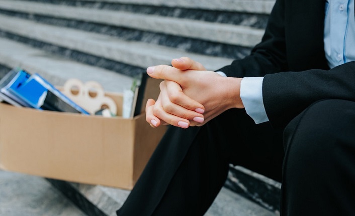 Sayılar benzer ülkeleri ikiye katladı: Yapay zeka Britanya’da istihdamı eritiyor