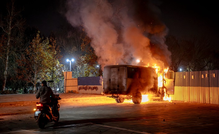 The Atlantic: İran'da devrim için 5 gerekli koşulun tamamı sağlandı