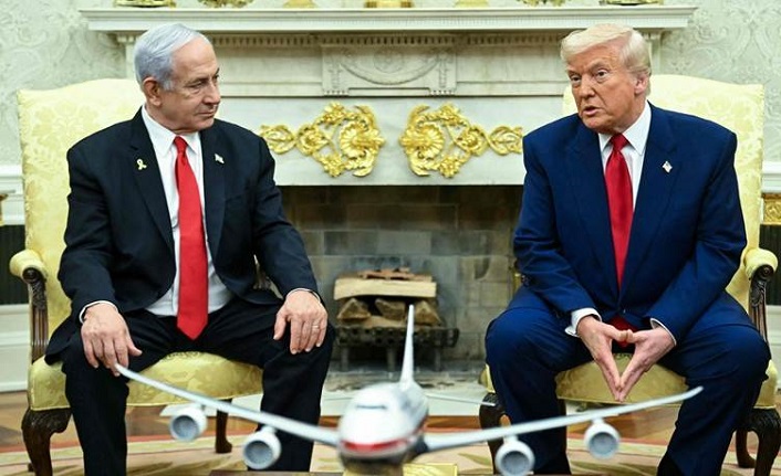 Trump'tan Netanyahu'ya 'İran'la müzakereler sürecek' mesajı