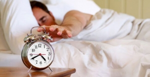 “Yetersiz uyku, vücudu pek çok sağlık problemine karşı açık hale getirebilir“