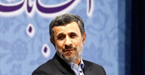 Ahmedinejad'dan Hamaney'e eleştiri