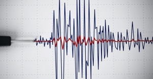 4 büyüklüğünde iki deprem meydana geldi