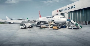 Hava yükünün 26 milyon tonu Türkiye'den taşındı