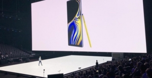 Samsung, Note 9 ve yeni ürünlerini tanıttı