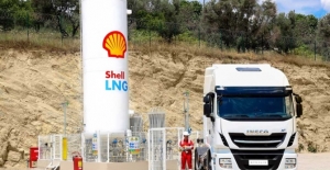 Shell&Turcas kamyonlarda LNG kullanımı için dolum sistemi kurdu