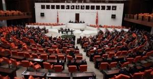 Yaptırım kararına dört partiden ortak tepki