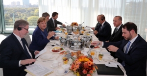 Cumhurbaşkanı Erdoğan-Merkel kahvaltıda buluştu