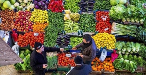 Enflasyonda düşüş kasımda beklentileri aştı