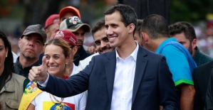 'ABD, Venezuela'nın petrol gelirlerinin Guaido'ya gitmesi için çalışıyor' iddiası