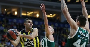 Fenerbahçe Beko play-off'u garantiledi