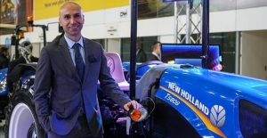 New Holland yeni ürününü İzmir'de tanıttı