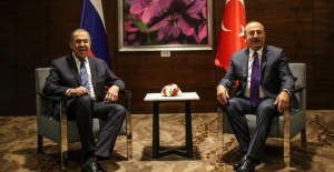 Dışişleri Bakanı Çavuşoğlu: Resmi pasaport ve tır şoförlerine vize kolaylığını Putin imzaladı