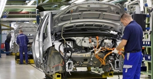 Otomotiv üretimi martta yüzde 22 daraldı
