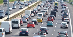 Trafiğe kayıtlı otomobil sayısı 19 yılda 8,5 milyon arttı