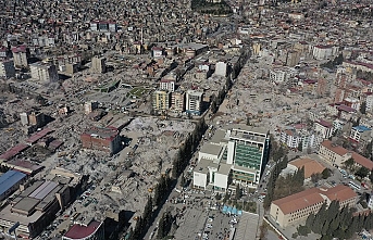 Bakan Kacır'dan deprem bölgesi için 450 milyon dolarlık finansman açıklaması