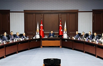 AK Parti MYK bugün toplanıyor: Gündemde olağanüstü kongre hazırlıkları var