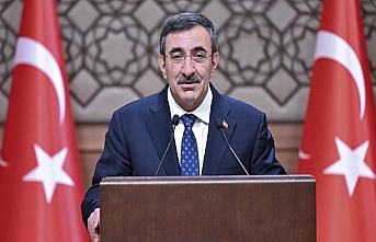 Cevdet Yılmaz: Enflasyon yıl sonunda yüzde 38 seviyelerine düşecek