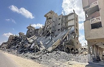 Katil İsrail'in Gazze'ye son 10 günde düzenlediği saldırılarda 296 Filistinli hayatını kaybetti