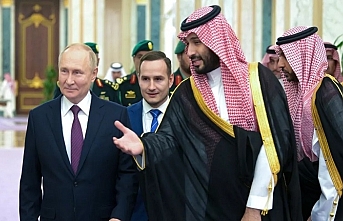 Suudi Arabistan ve Rusya'dan düşük petrol fiyatlarına karşı yeni hamleler
