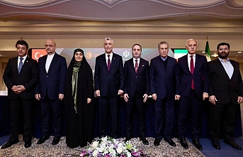 Bakan Bolat: İran ile ticareti 30 milyar dolar hedefine ulaştırmak için çaba göstereceğiz