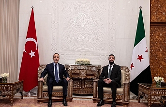 Bakan Fidan, Suriye’deki yeni yönetimin lideri Ahmed eş-Şara ile görüştü