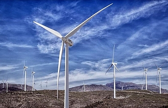 Türkiye'de 4 bin 360 türbinle rüzgardan enerji üretiliyor