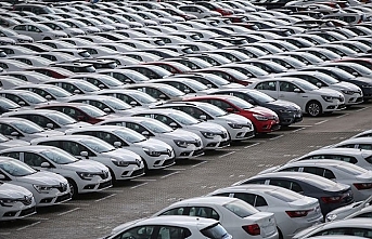 İkinci el araçlarda fiyatlar düşmeye devam! Ortalama rakamlar belli oldu