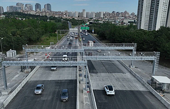 İstanbul'da gişeler kaldırıldı, kesintisiz geçiş başladı