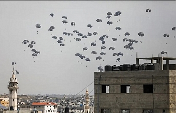 Ürdün ve BAE, Gazze'ye havadan yardım atmaya başladı