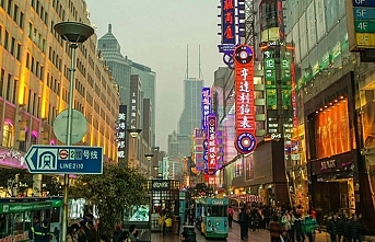 Çin'in sinsi stratejisi ülkeleri borç batağına sürükledi: En fazla borç en büyük rakibin