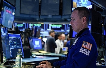 Wall Street diken üstünde: Fed etkisi ve yapay zeka trendi yeni haftada rotayı belirleyecek