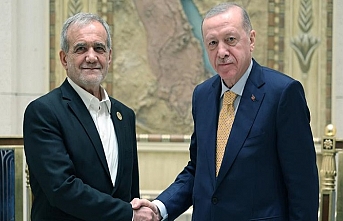 Cumhurbaşkanı Erdoğan, Pezeşkiyan ile görüştü