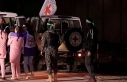 Hamas, 10 İsrailli esiri Kızılhaç'a teslim...