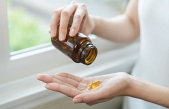 Eksikliği halsizliğe neden oluyor: D vitamini hangi dönemde ve ne kadar alınmalı?