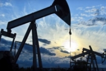 IEA: OPEC'in petrol anlaşması başarılı oldu