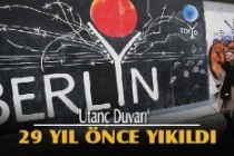 "Utanç duvarı" 29 yıl önce yıkıldı