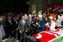 Cumhurbaşkanı Yardımcısı Oktay, Aydın Denktaş'ın cenaze törenine katıldı