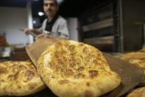 Ankara'da ramazan pidesi 2,5 liradan İstanbul'da 3 liradan satılacak