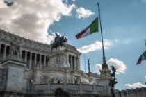 İtalya'nın bütçe açığı AB'de sorun olmaya devam ediyor