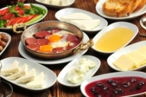 “Kahvaltı sofralarındaki besinlerin sahurda da tüketilmesi gerekiyor“