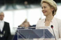 Leyen AB komisyonu başkanı oldu