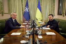 Stoltenberg Kiev'de Ukrayna'ya destek mesajı verdi