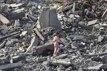 Gazze'de ölü sayısı 15 bini geçti