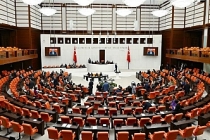Meclis tatile girdi, AK Parti kolları sıvadı! Yeni dönemde gündeme gelecek yasalar belli oldu