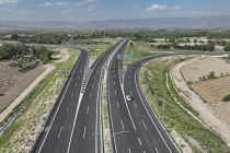 Bölünmüş yol uzunluğu 2025'te 30 bin kilometreyi geçecek