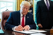 Trump imzayı attı: ABD'de üretilmeyen tüm otomobillere yüzde 25 gümrük vergisi